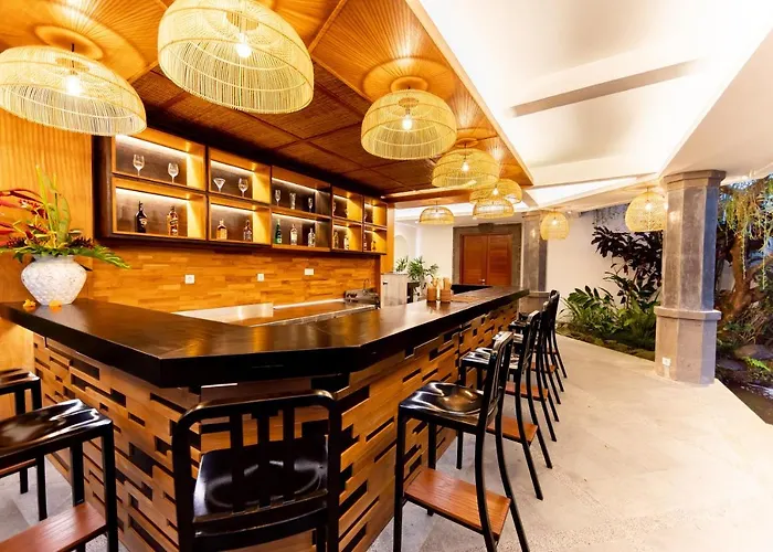 Hotel Anumana Village 4*